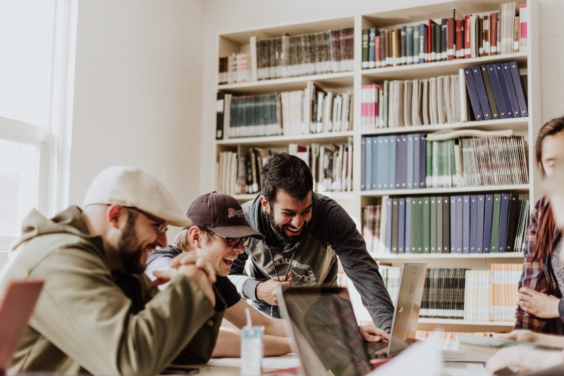 5 Podcasts Every Startup Owner Needs to Listen To